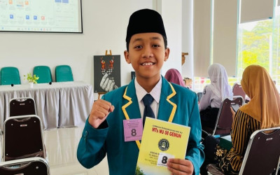 Perkuat Budaya Literasi, Murid MTs NU 08 Gemuh Ikuti Lomba Tatap Muka Resensi Buku di Perpusda Kendal